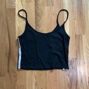 Brandy Melville crop top